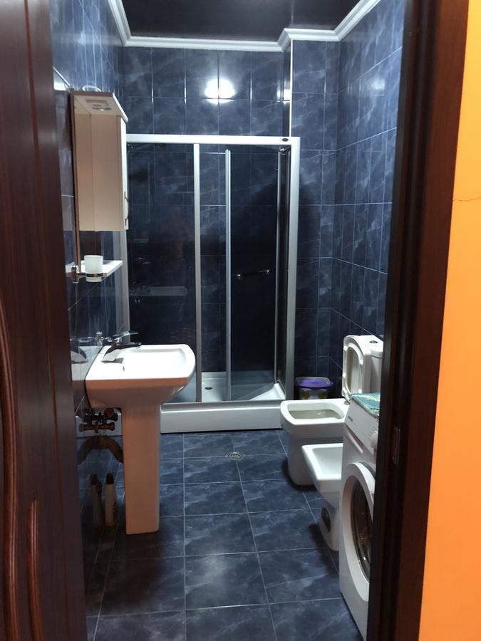 Apartment Gio Batumi Luaran gambar